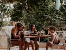 Aqualagon Café