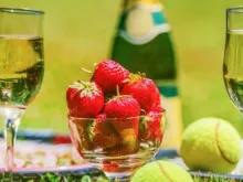 Wimbledon Tea Bus