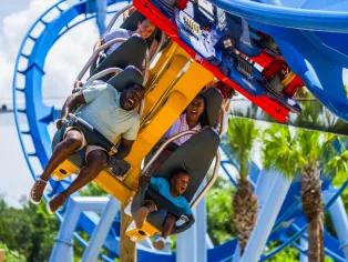 Guests on Phoenix Rising at Busch Gardens