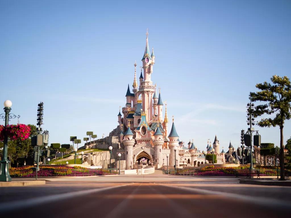 Get up to £50 Amazon Vouchers with All Disneyland Paris Hotel & Ticket Packages