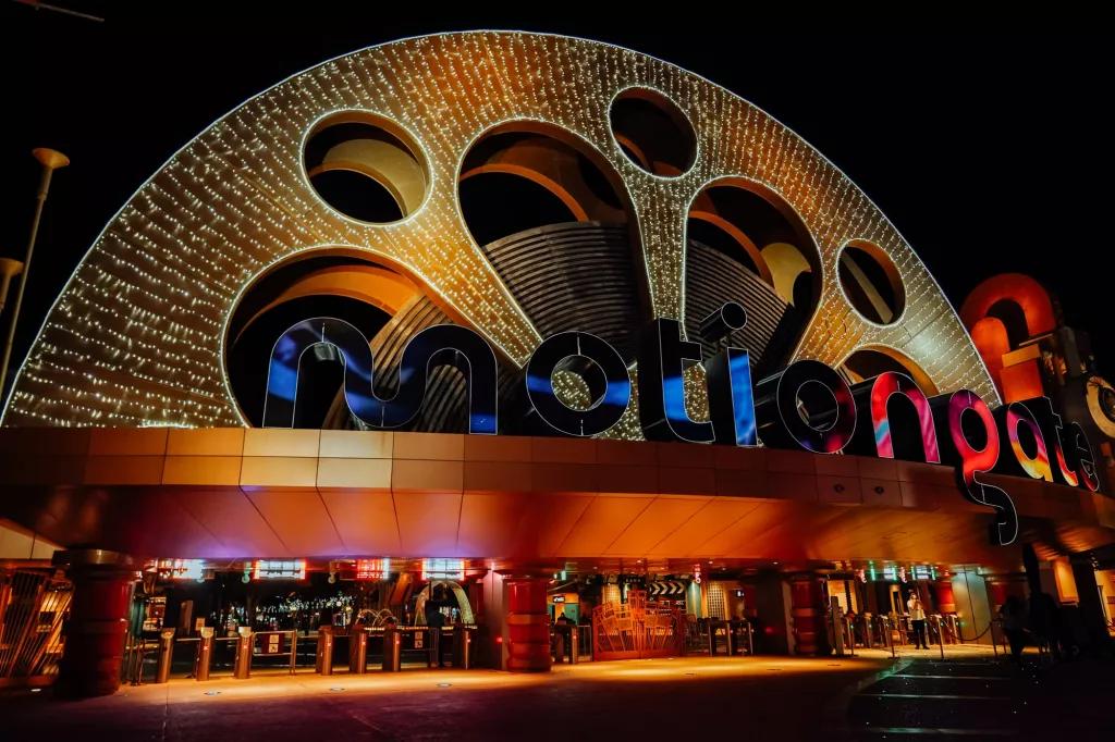 The front entrance to MOTIONGATE Dubai lit up with Christmas lights