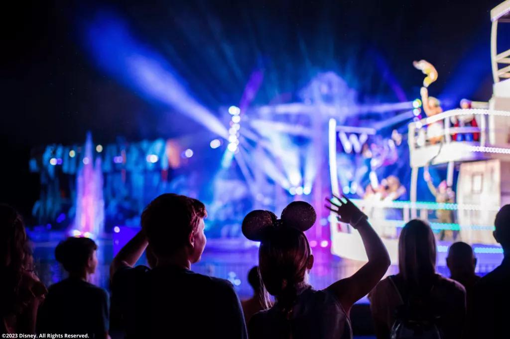 Gäste bei Fantasmic! in Disney's Hollywood Studios