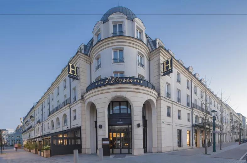 Hôtel l'Elysée Val d'Europe