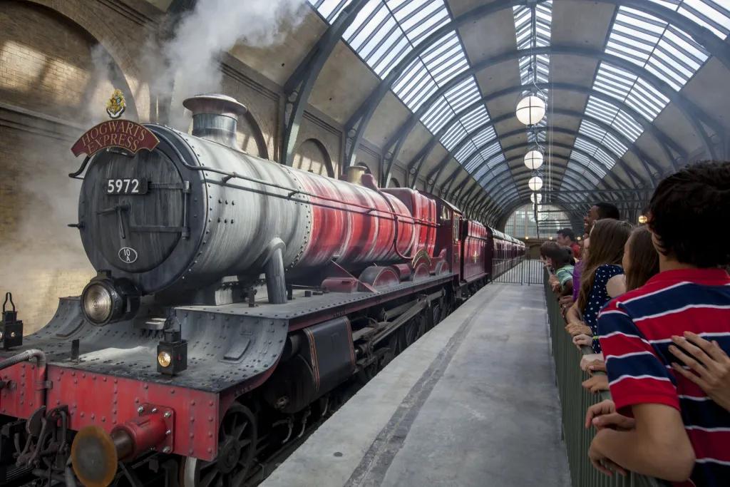 The Hogwarts Express coming into Kings Cross Station 
