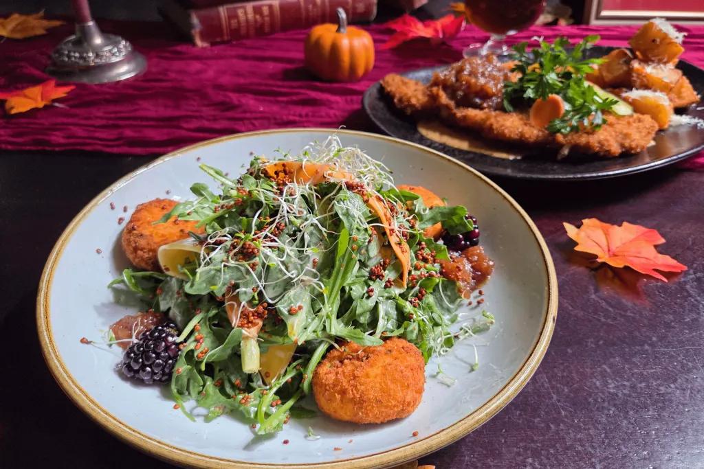 Croquettes with salad