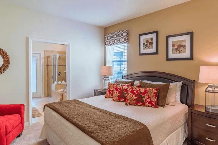 Bedroom with ensuite at Windsor at Westside Resort