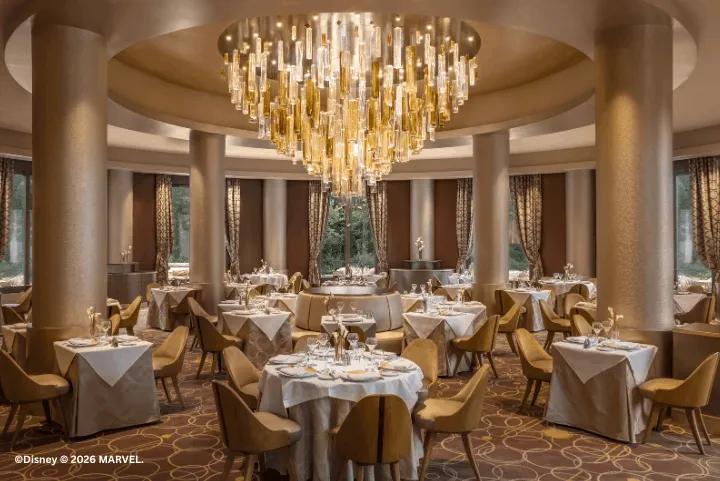 Manhattan Restaurant in Disney Hotel New York - The Art of Marvel