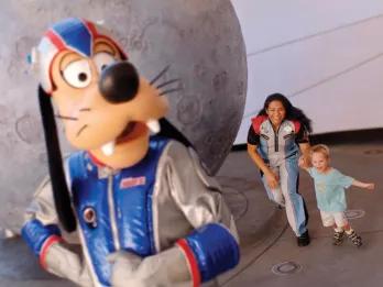Disney & SeaWorld Parks Combo Pass 