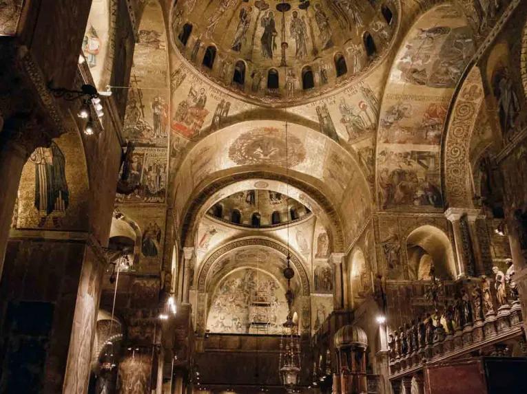 Exclusive Alone In St. Mark's And Doge's Palace Tour