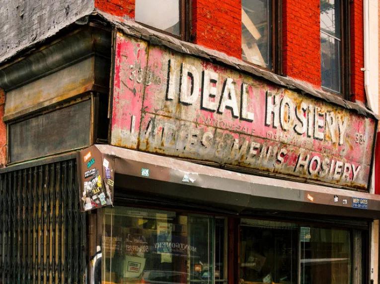 Stories from the Dark Side of New York: Criminals, Gangs & Mafia Crime Tour