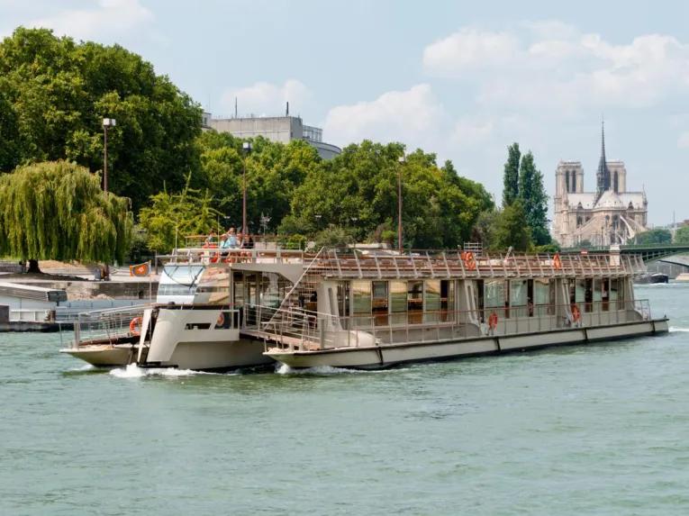 Paris Sightseeing Cruise
