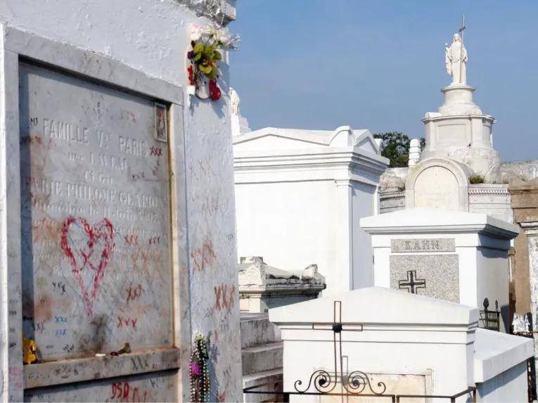 New Orleans City & Cemetery Tour