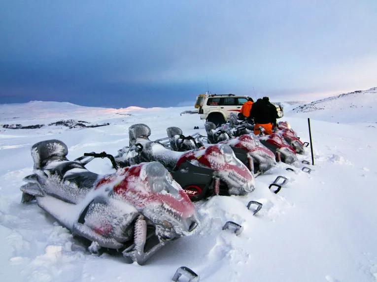 Snow Mobile