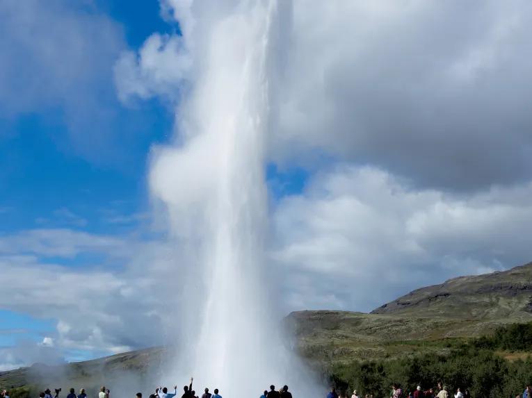 Golden Circle and City Sightseeing 