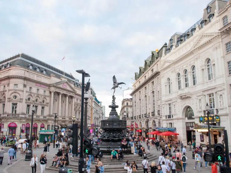 London Bar Bus Tour