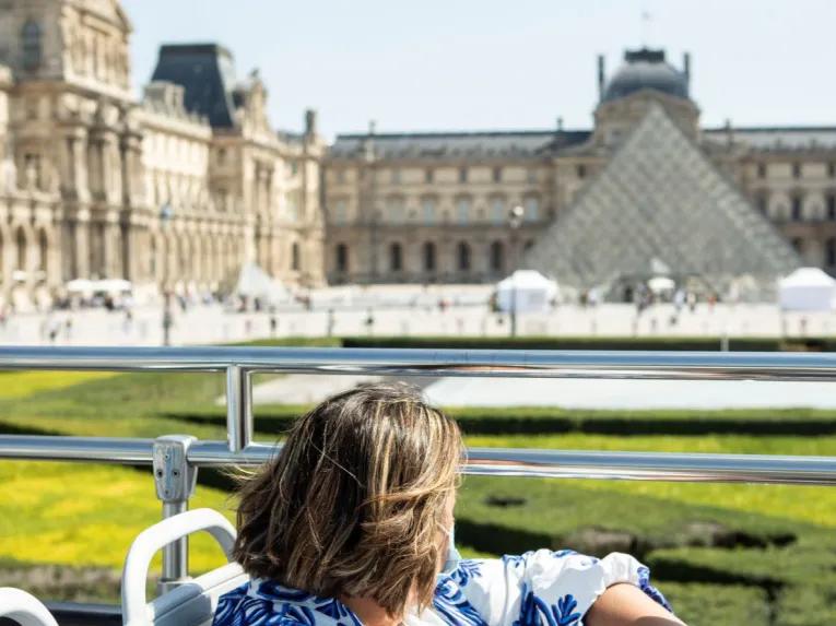 Paris hop on