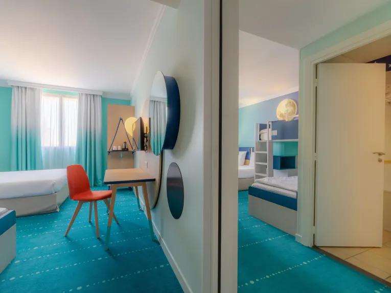 Grand Magic Hotel Family Room