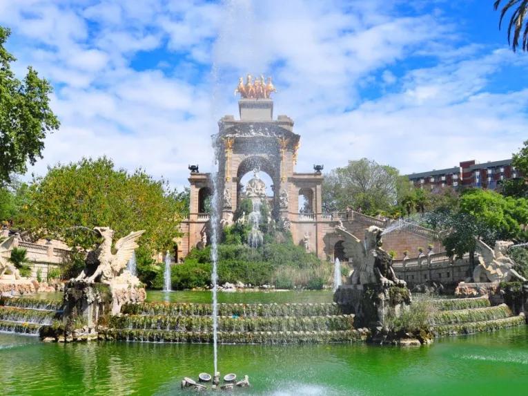 stunning-fountain