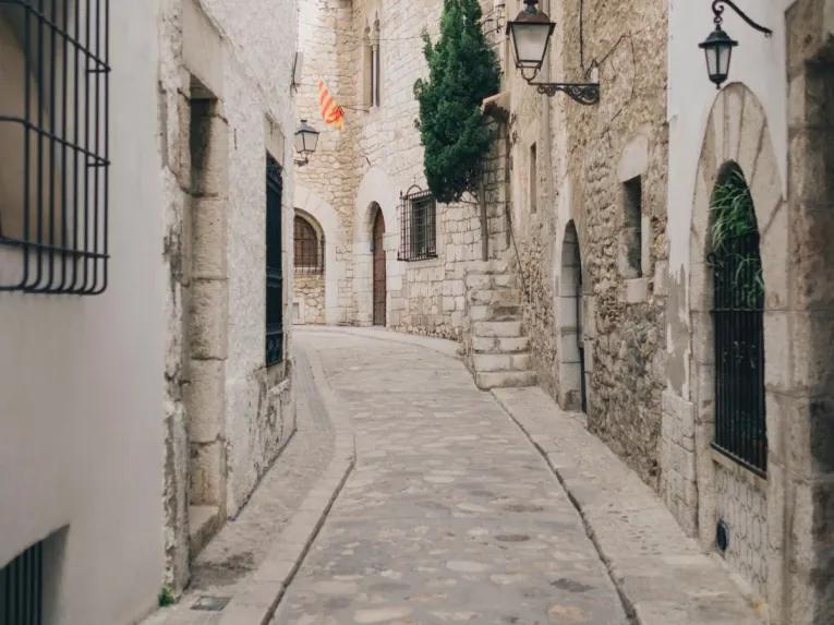 cobbled-street