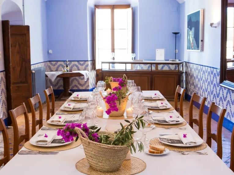 table-set-up