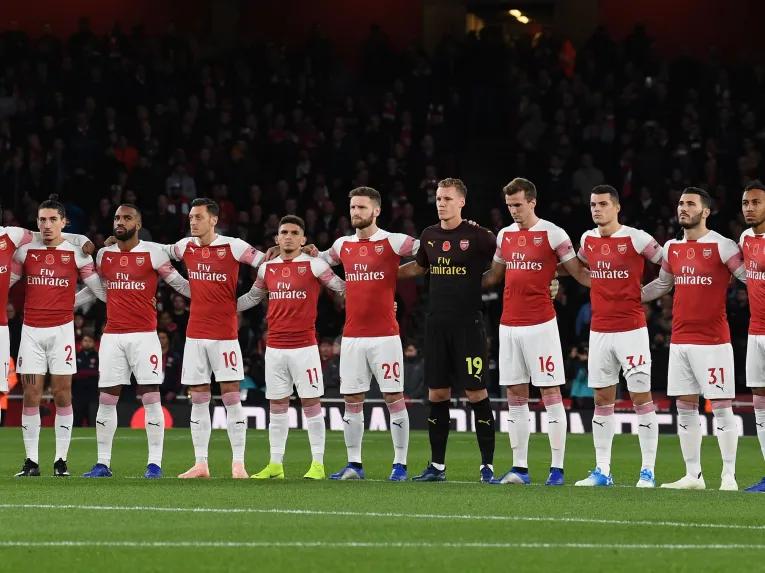team-lined-up