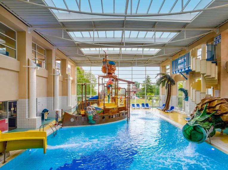 Water playground at Explorers Hotel Marne-la-Vallée