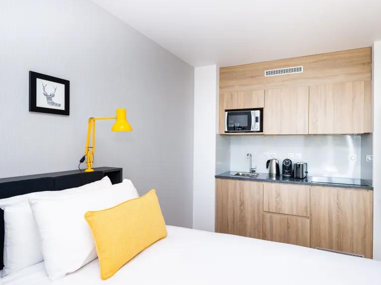 Staycity Aparthotel Room
