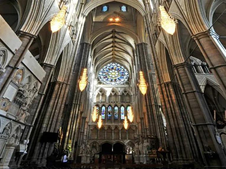 The-Abbey-Interior