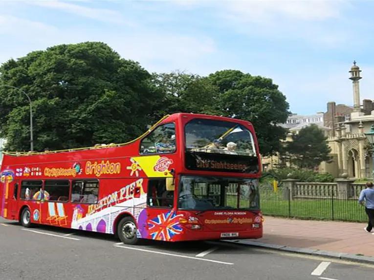 Tour-bus