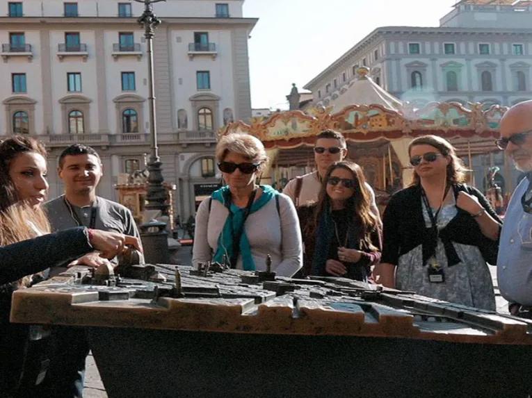 walking-tour