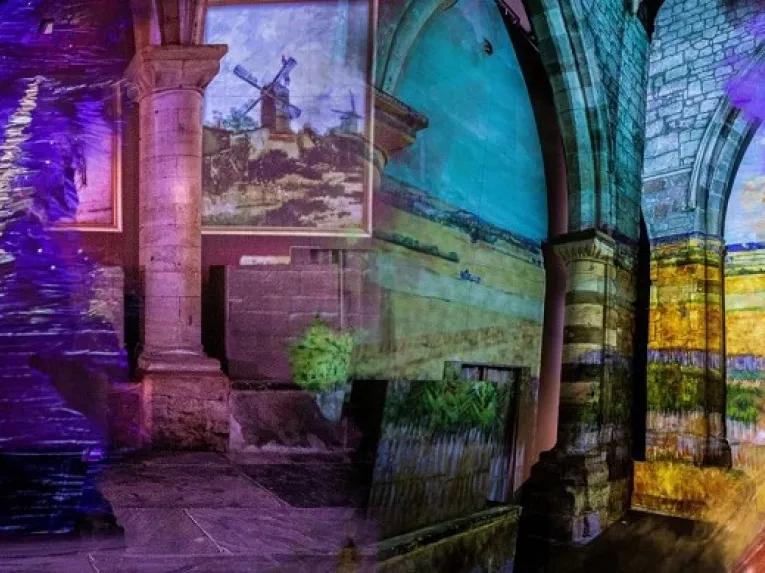artwork-projected-on-walls