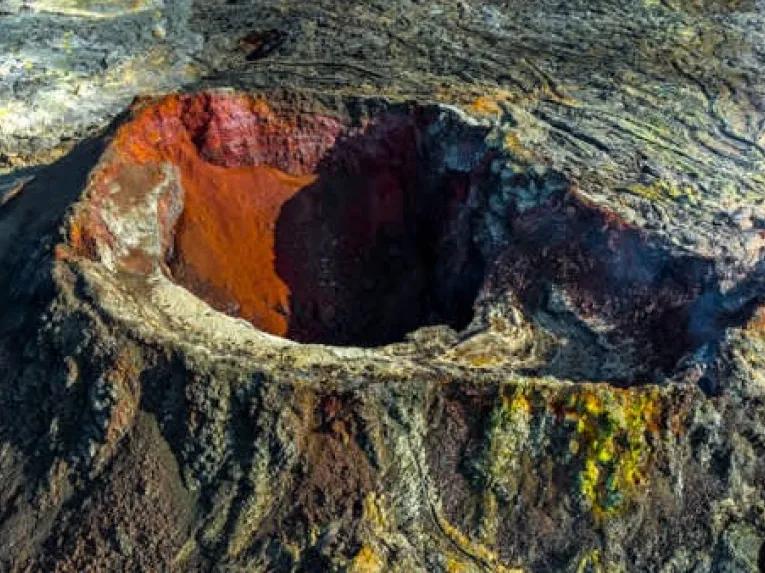 inside-a-volcano