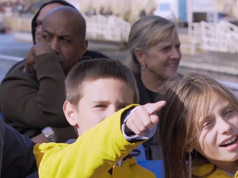 children-on-cruise