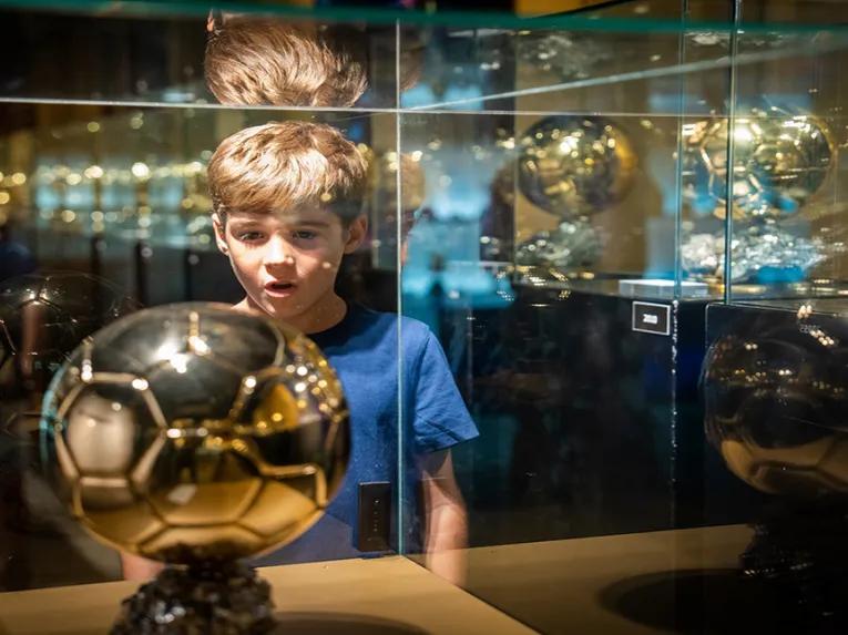 football-trophy
