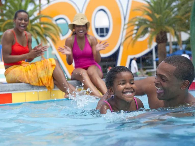 Family in the Hippy Dippy Pool, Disney's Pop Century Resort