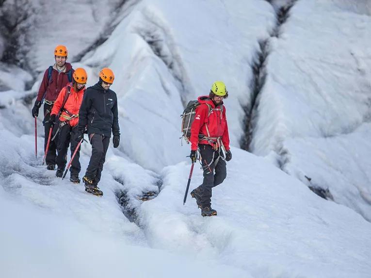 hiking-on-glacier