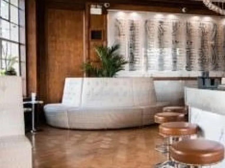 eye-lounge