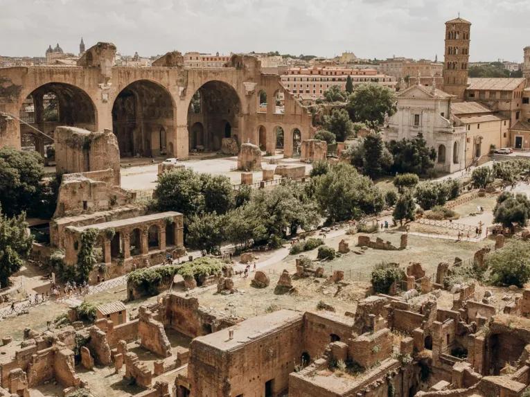 Rome Colosseum & Caesar's Palace