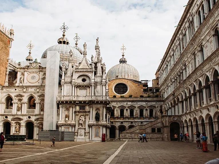 Venice Square