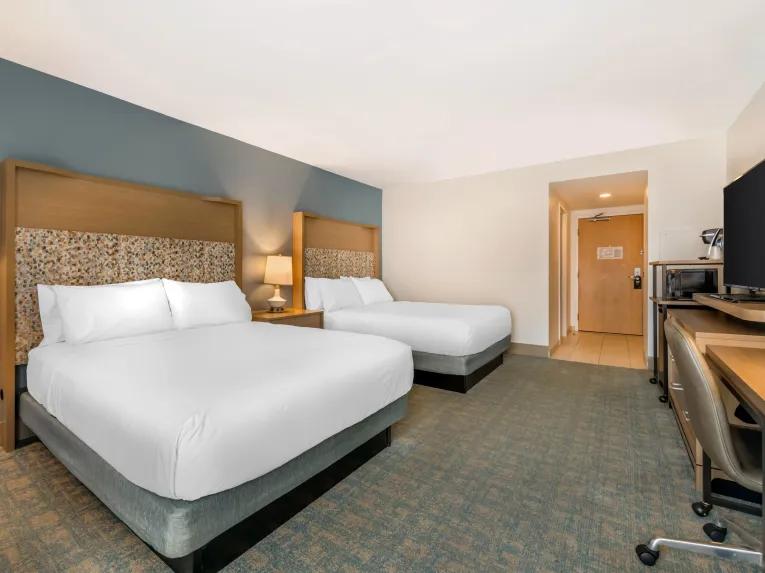 2-Queen-beds