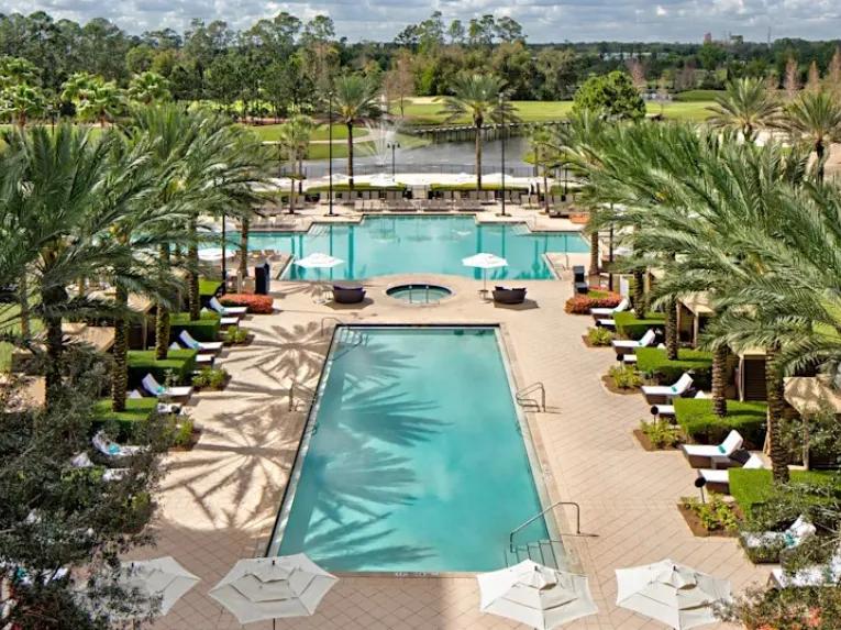 View-of-the-pool