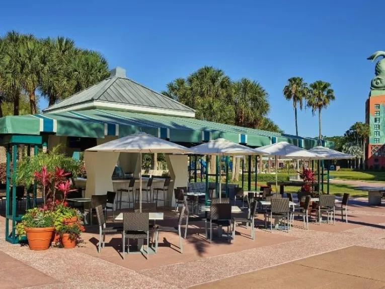 Pool bar