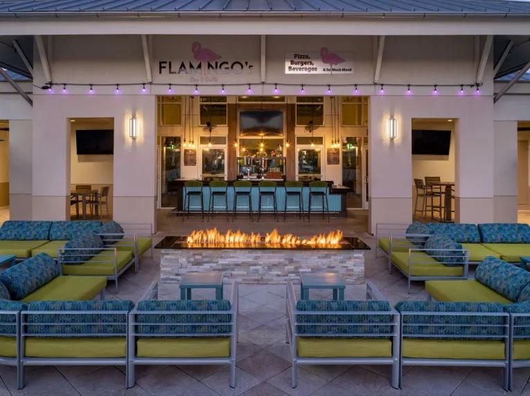 Flamingo's-Bar