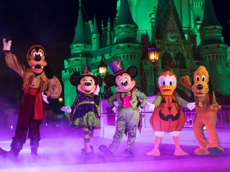 Mickey Mouse, Minnie Mouse, Donald Duck, Goofy & Pluto at Mickey’s Not-So-Scary Halloween Party