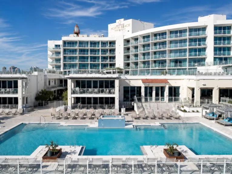 Hard rock Hotel oceanfront resort pool amenities on Daytona Beach