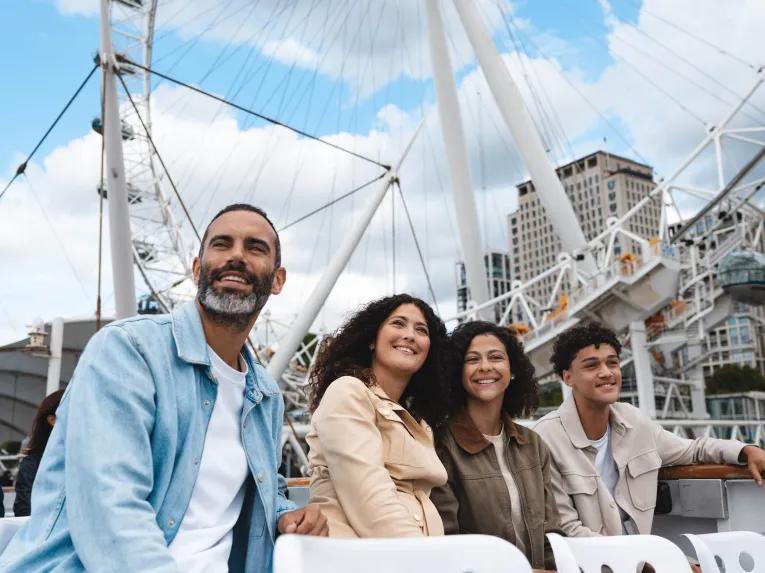 LE River Cruise