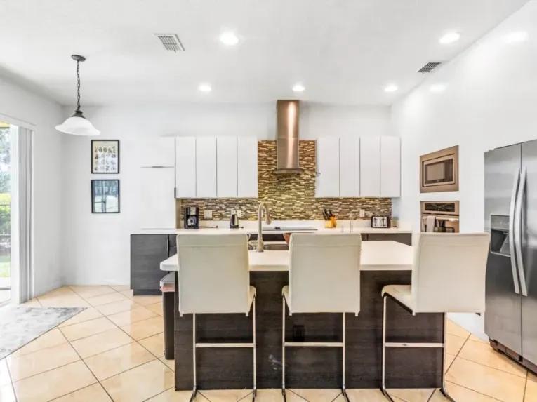 Highlands Reserve (372) 6-bedroom Villa in Davenport