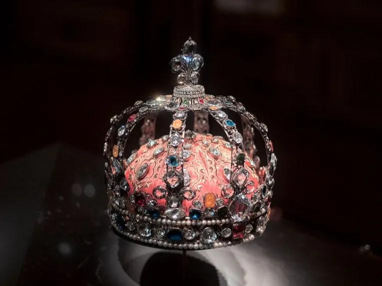 Crown