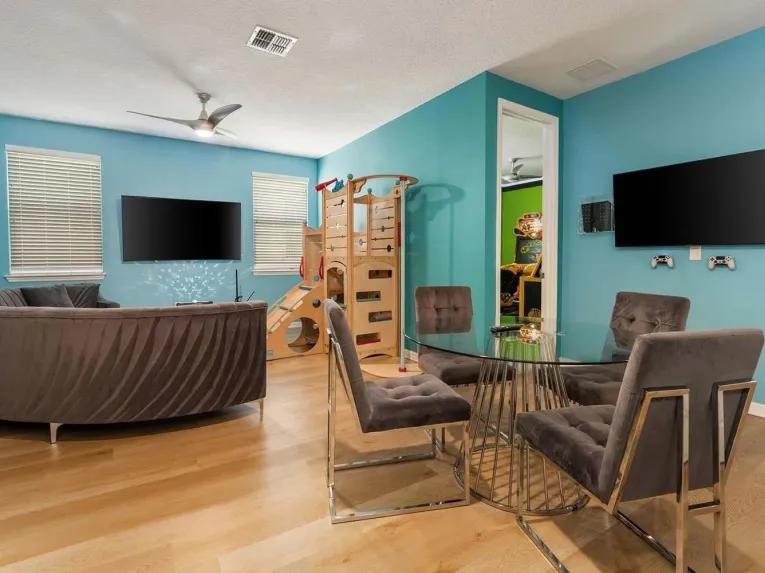 Solara Resort (31623) 8-bedroom Villa in Kissimmee