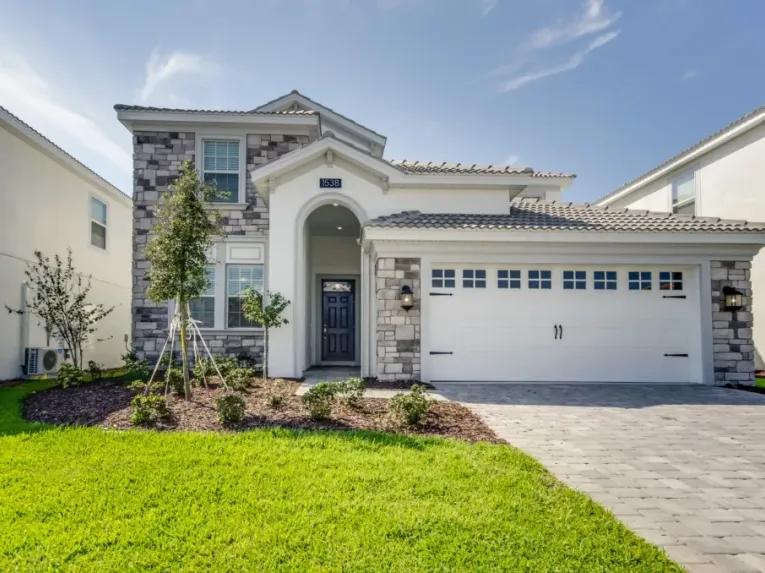 ChampionsGate (1588) 6-bedroom Villa in Davenport